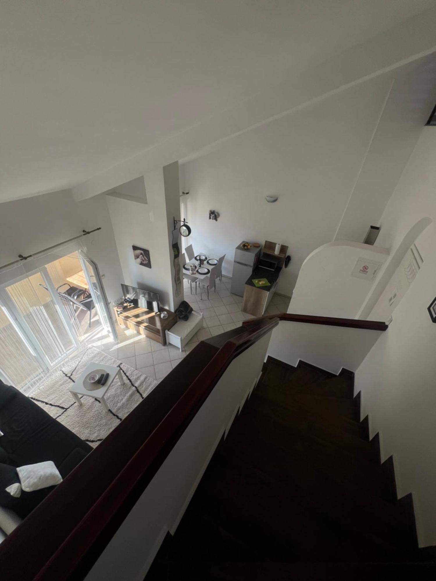 Apartmans Sun & Moon Zambratija  Dış mekan fotoğraf