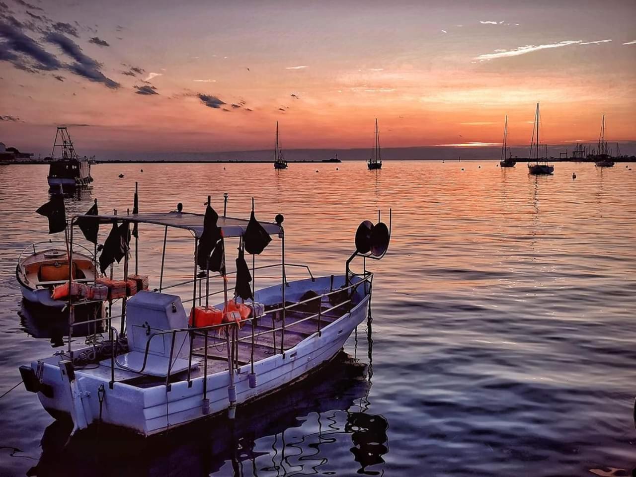Apartmans Sun & Moon Zambratija  Dış mekan fotoğraf