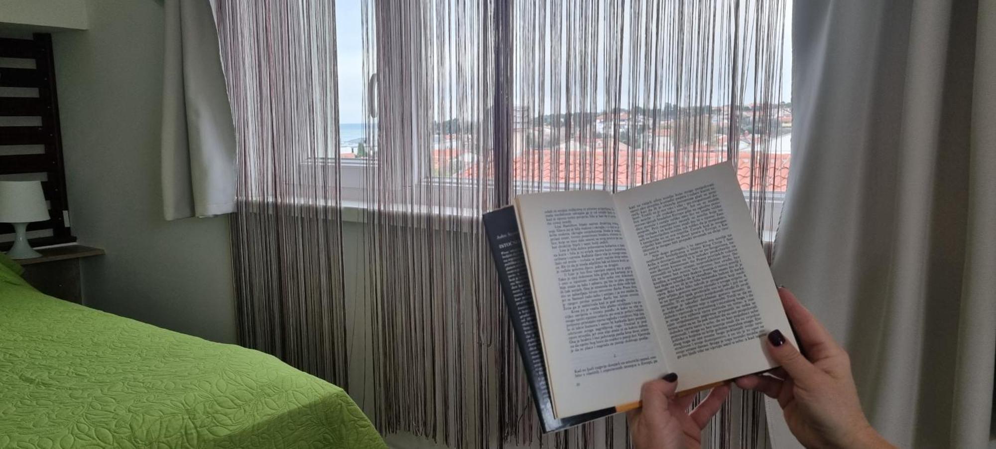 Apartmans Sun & Moon Zambratija  Dış mekan fotoğraf