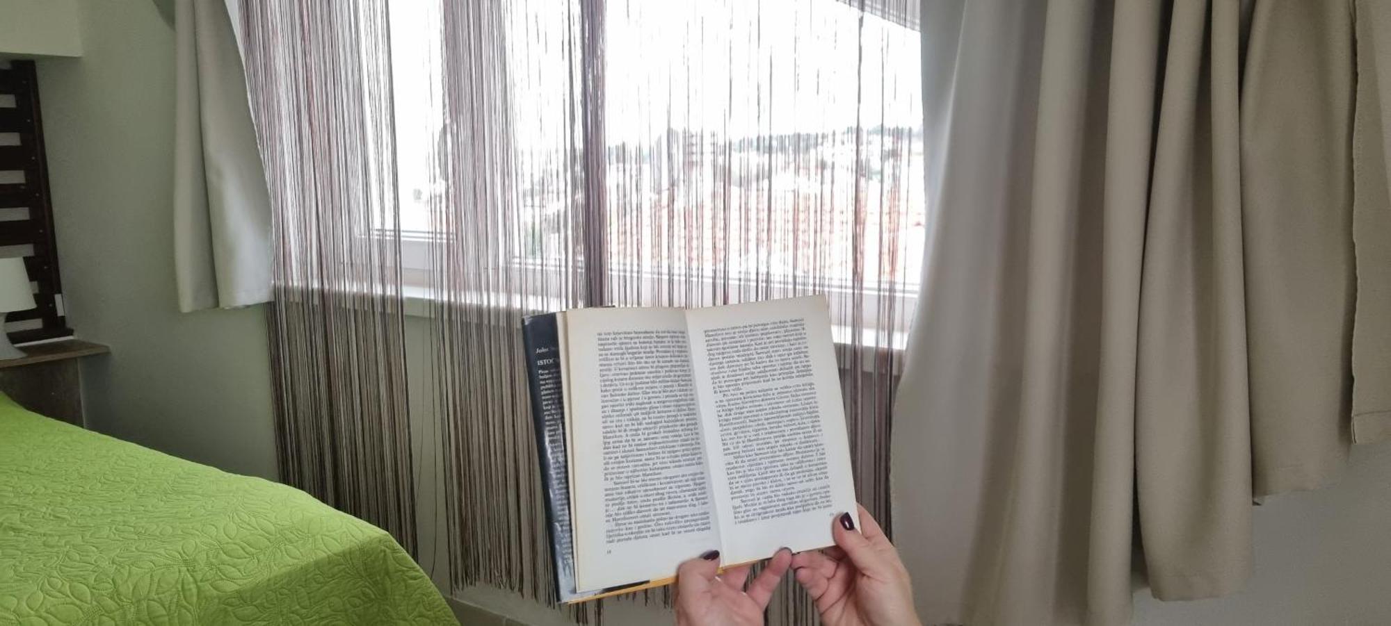 Apartmans Sun & Moon Zambratija  Dış mekan fotoğraf